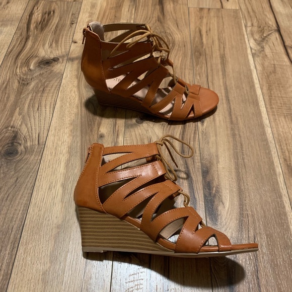 Restricted Shoes - Tan wedges - never worn Restricted Shoes - Tan wedges - never worn